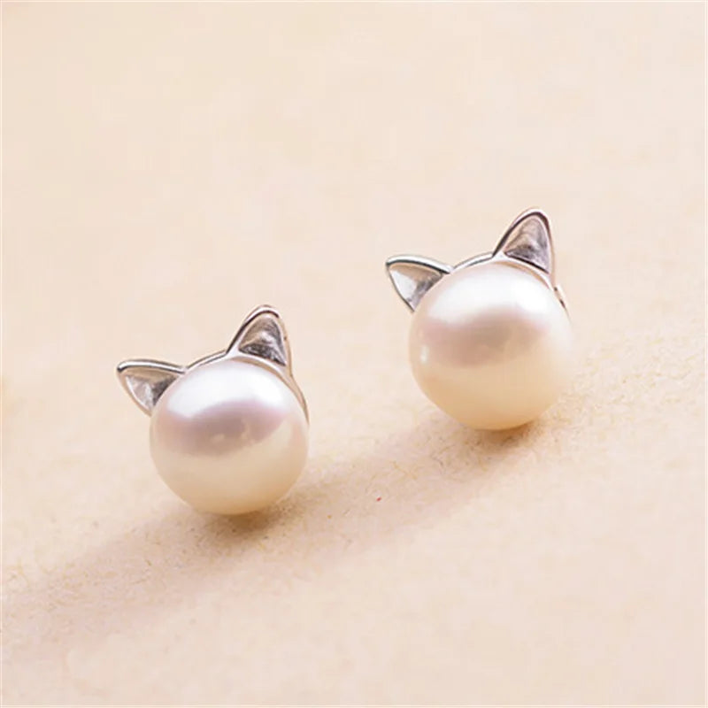 Lydia 02 - Pearl Cat Stud Earrings